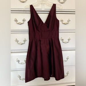 Ann Taylor Sleeveless V-Neck Satin Dress in Deep Wine